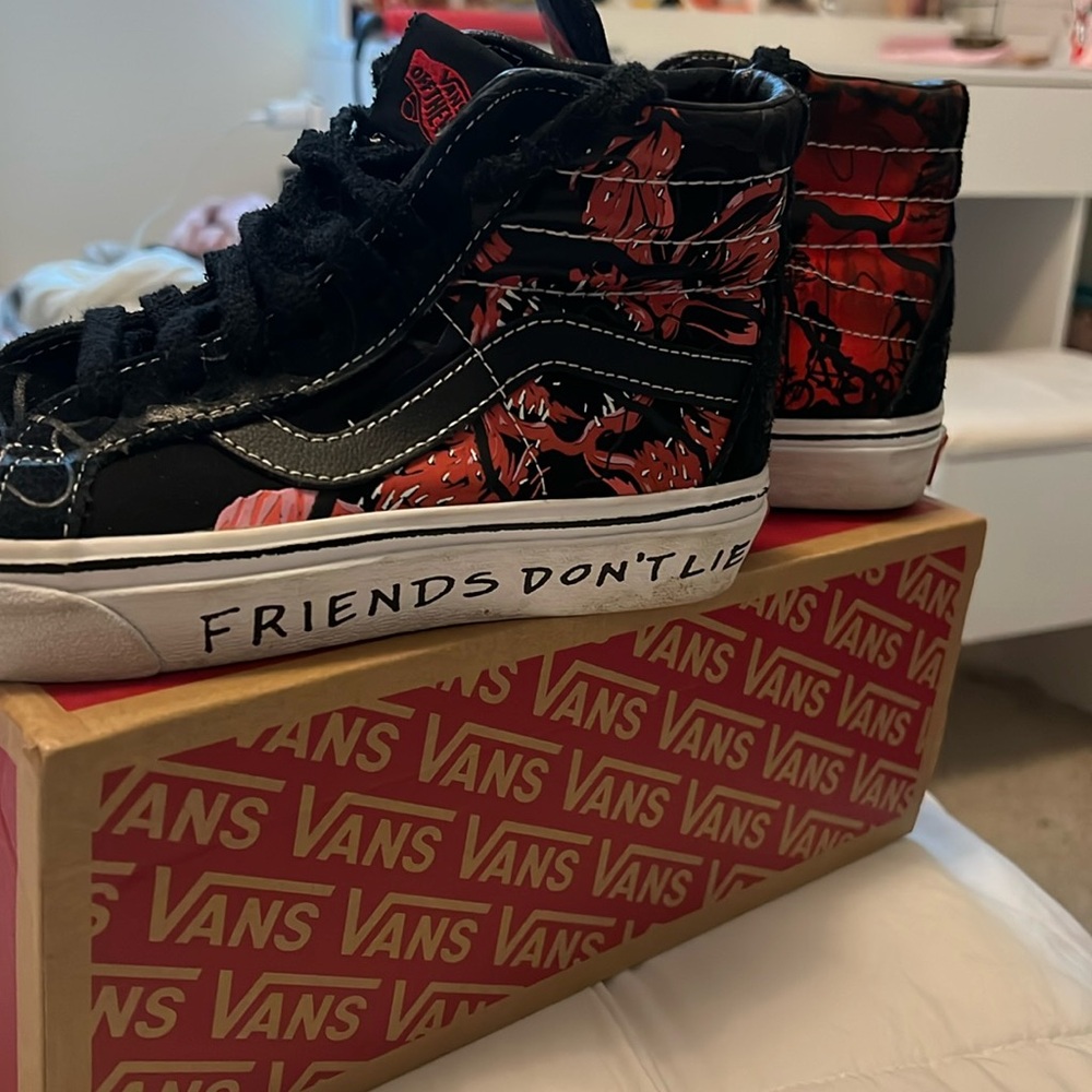 Stranger things Vans